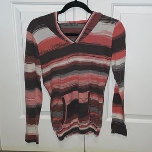 Light weight PrAna hooded top!